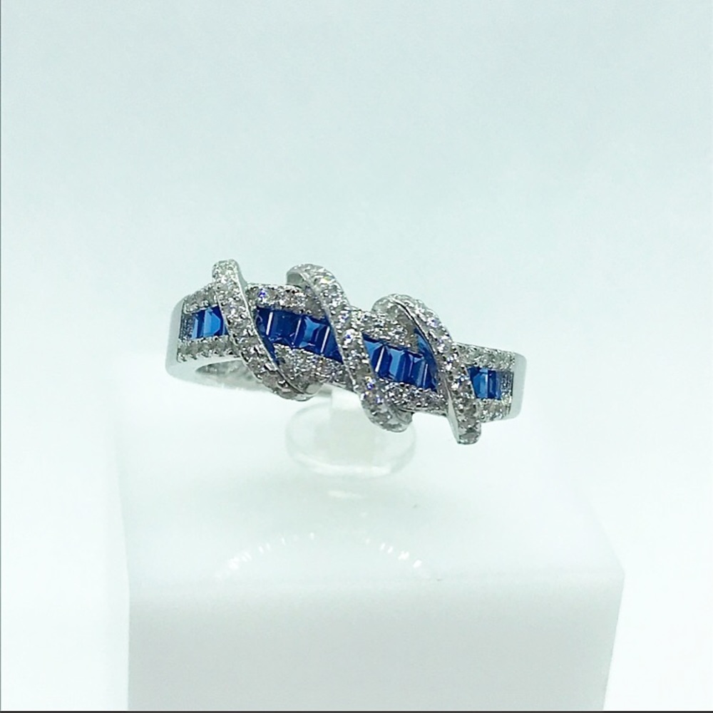 925 Sterling Silver Blue Sapphire Twisted Ring